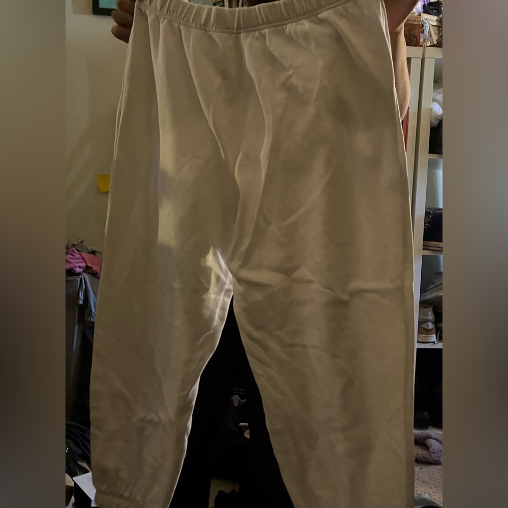 White cuffed sweatpants